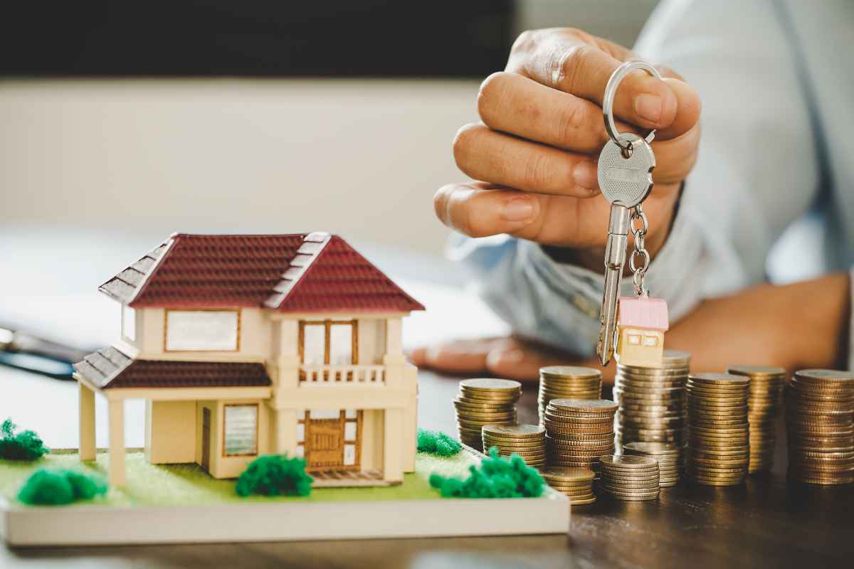 What are the Different Types of Real Estate Finance, and how can One Invest in them?